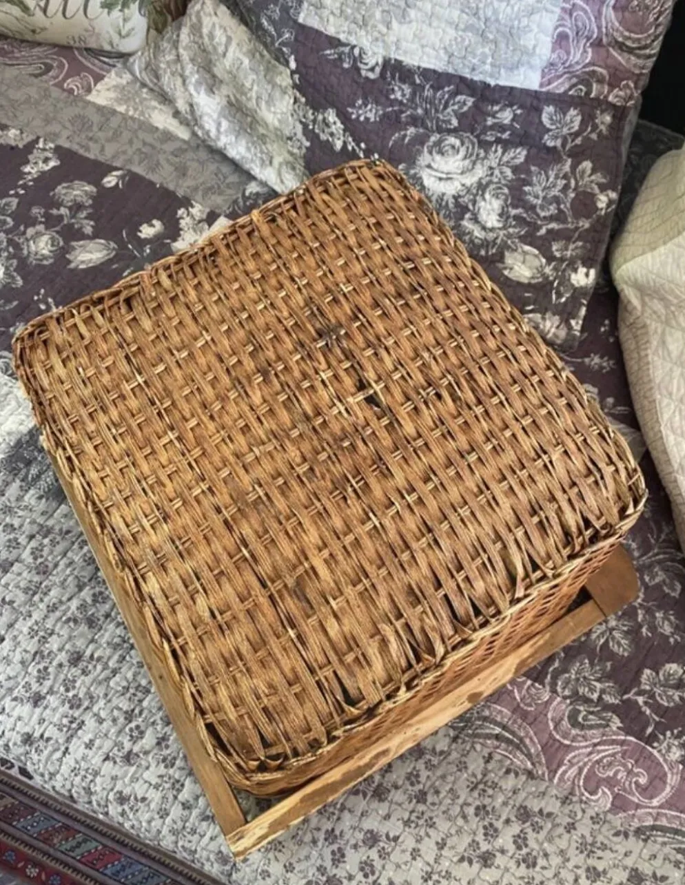 Panière en bois et osier