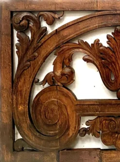 Panneau décoratif en bois de chene sculpté XIX siècle