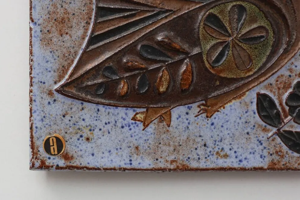 Panneau mural en céramique du milieu du siècle avec des oiseaux stylisés par Amphora, Belgique, vers.