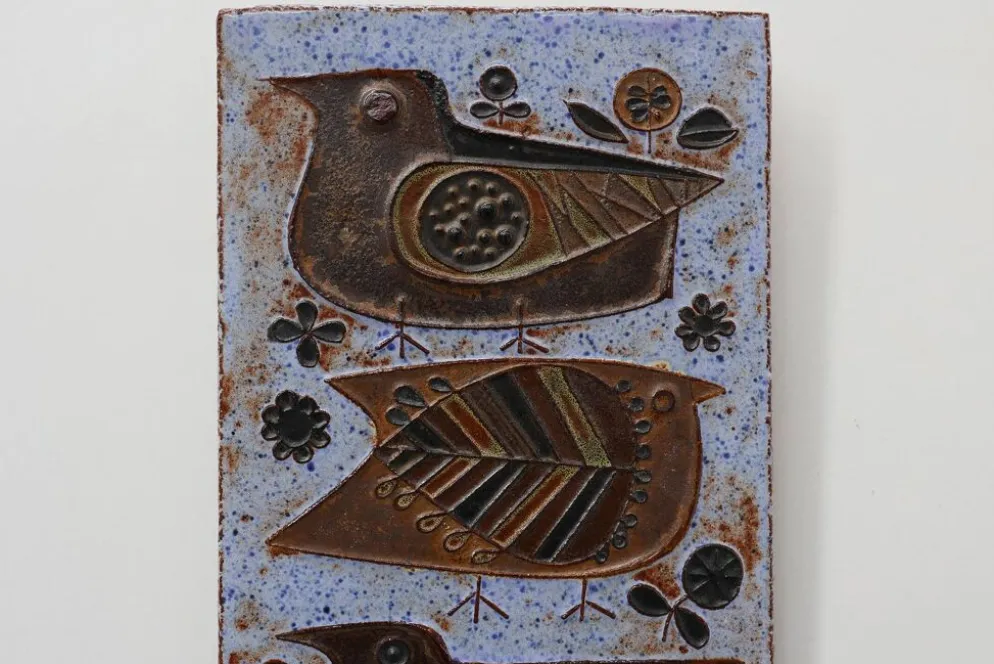 Panneau mural en céramique du milieu du siècle avec des oiseaux stylisés par Amphora, Belgique, vers.