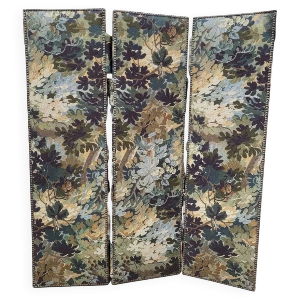 Paravent à trois panneaux, tapissé style Verdure, années 50 – France