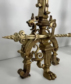 Parure de cheminée en bronze de style renaissance avec barre de