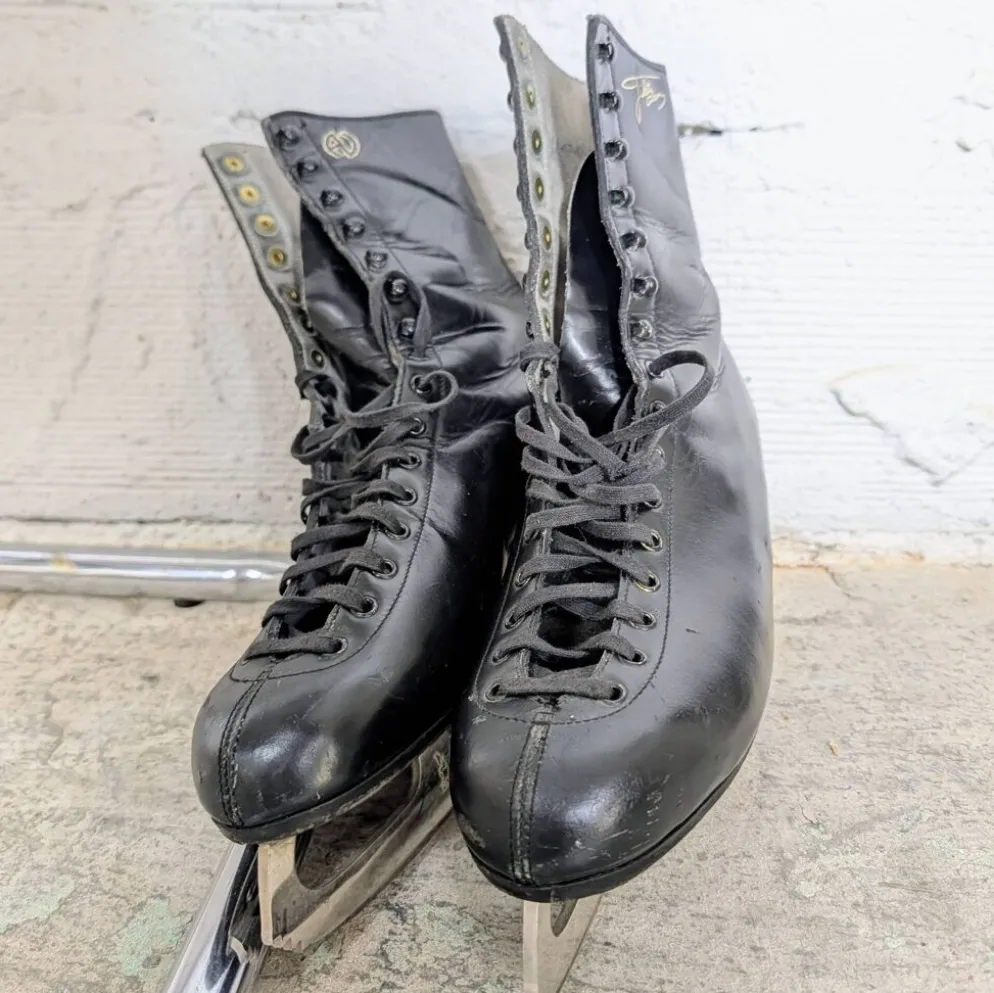 Patins à glace vintage Alain Giletti en cuir noir