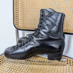 Patins à glace vintage Alain Giletti en cuir noir