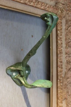 Patère Art Nouveau de Hector Guimard