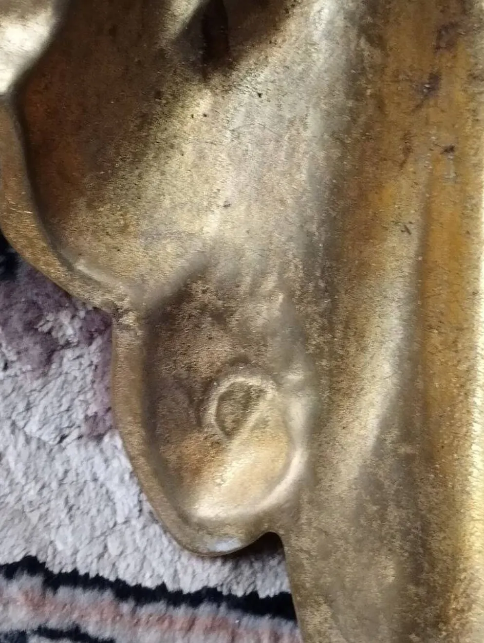 4 pattes de meuble en bronze massif