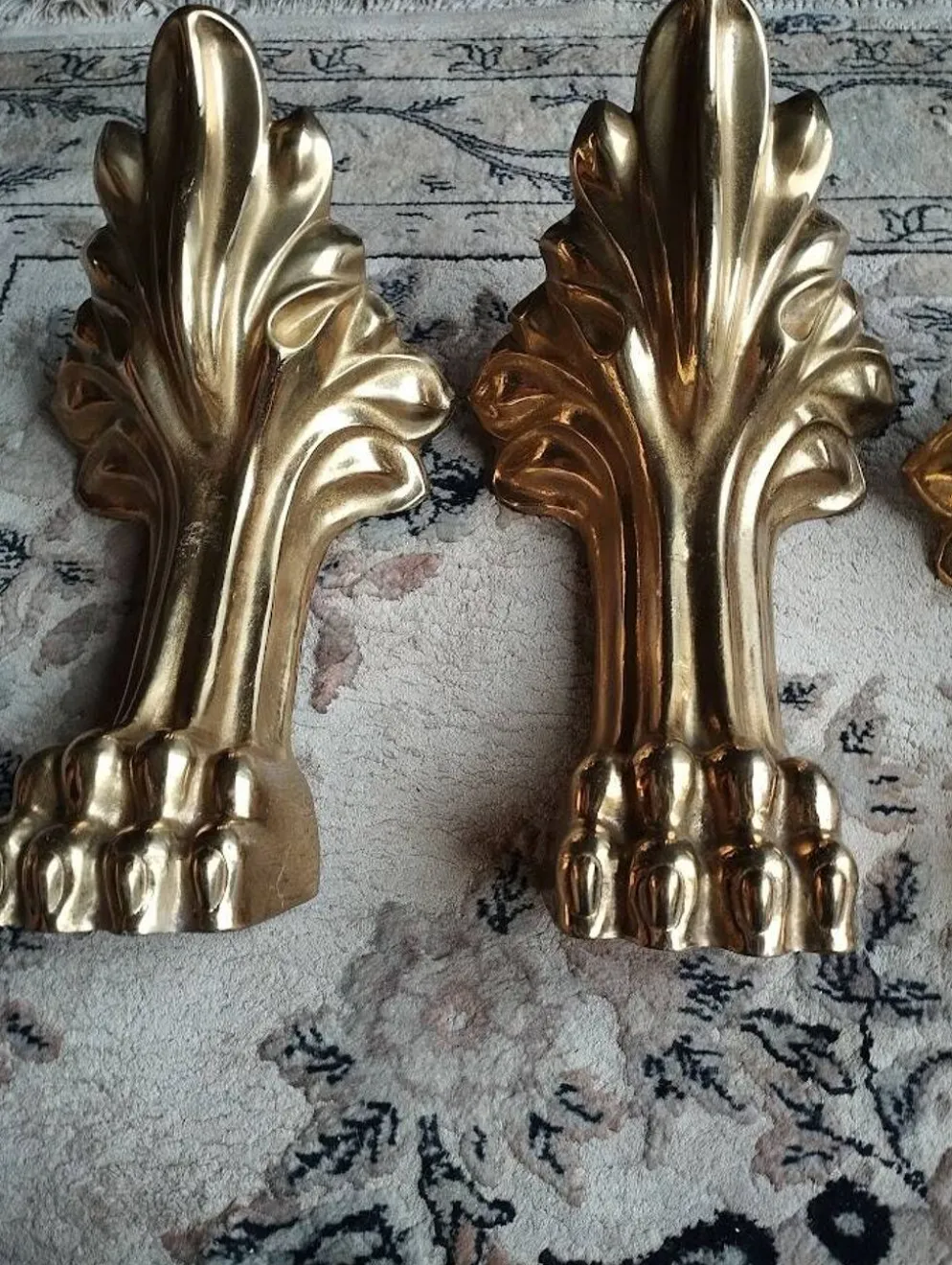 4 pattes de meuble en bronze massif