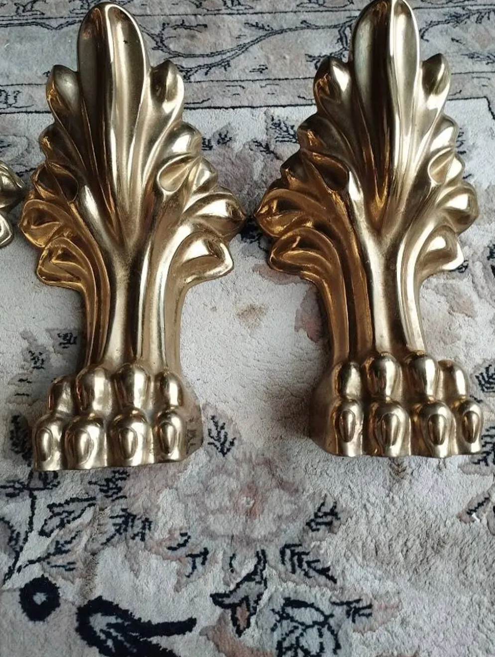 4 pattes de meuble en bronze massif