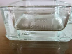 Pavé de verre , cendrier, signé LUMAX, recuit, années 40 50, Le Corbusier