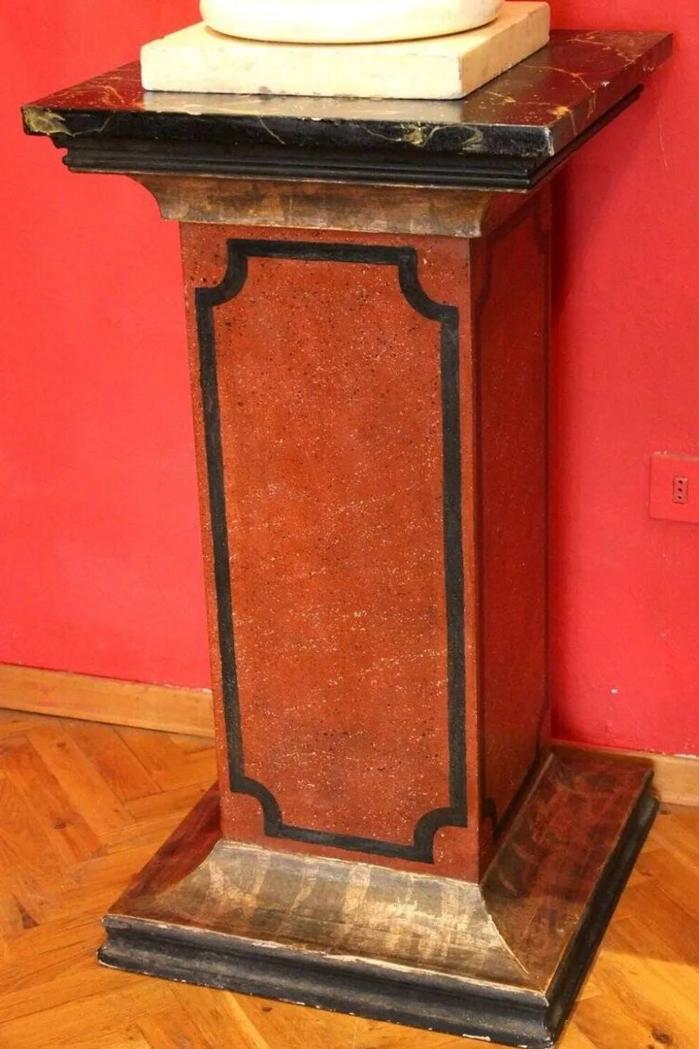 Pédestaux ou colonnes architecturaux en laque faux marbre italien du 19ème siècle, ensemble de 2