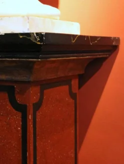 Pédestaux ou colonnes architecturaux en laque faux marbre italien du 19ème siècle, ensemble de 2