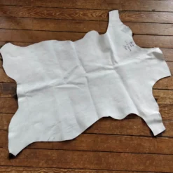 Peau de chèvre 90x75cm