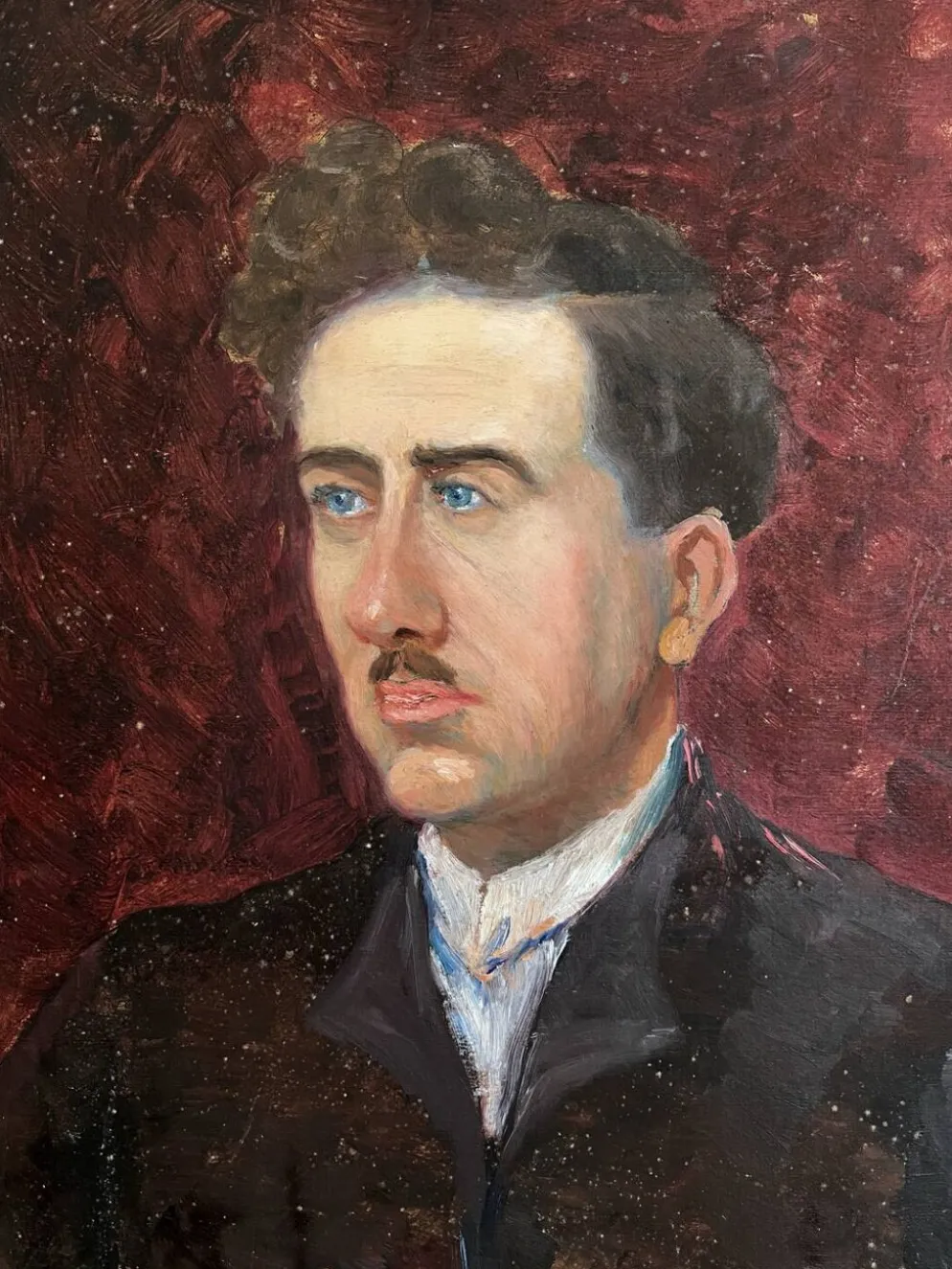 Peinture ancienne huile sur carton portrait homme en costume sombre