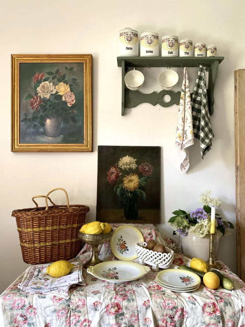 Peinture Ancienne Huile sur Toile Fin XIXe – Nature Morte aux Chrysant