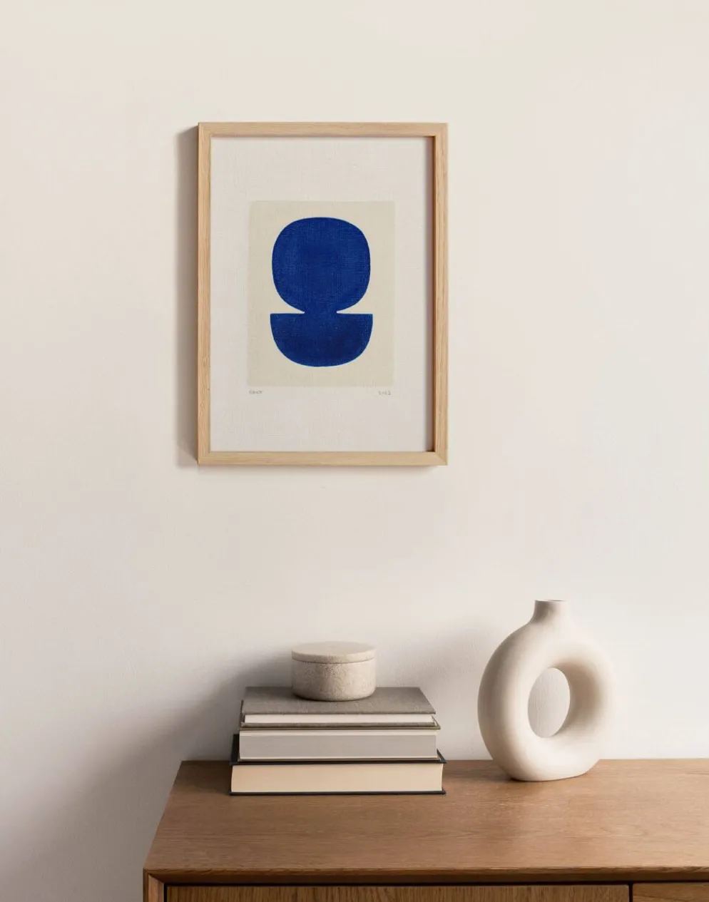 Peinture contemporaine sur papier bleu outremer signé eawy