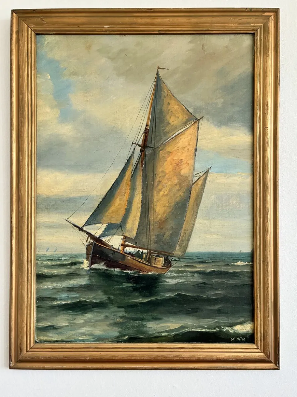 Peinture à l'huile de paysage maritime avec un voilier vintage signé