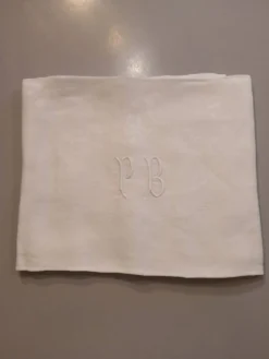 3 petites nappes anciennes initiales brodées PB