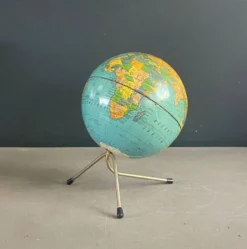 Petit globe terrestre vintage, Cartes Taride