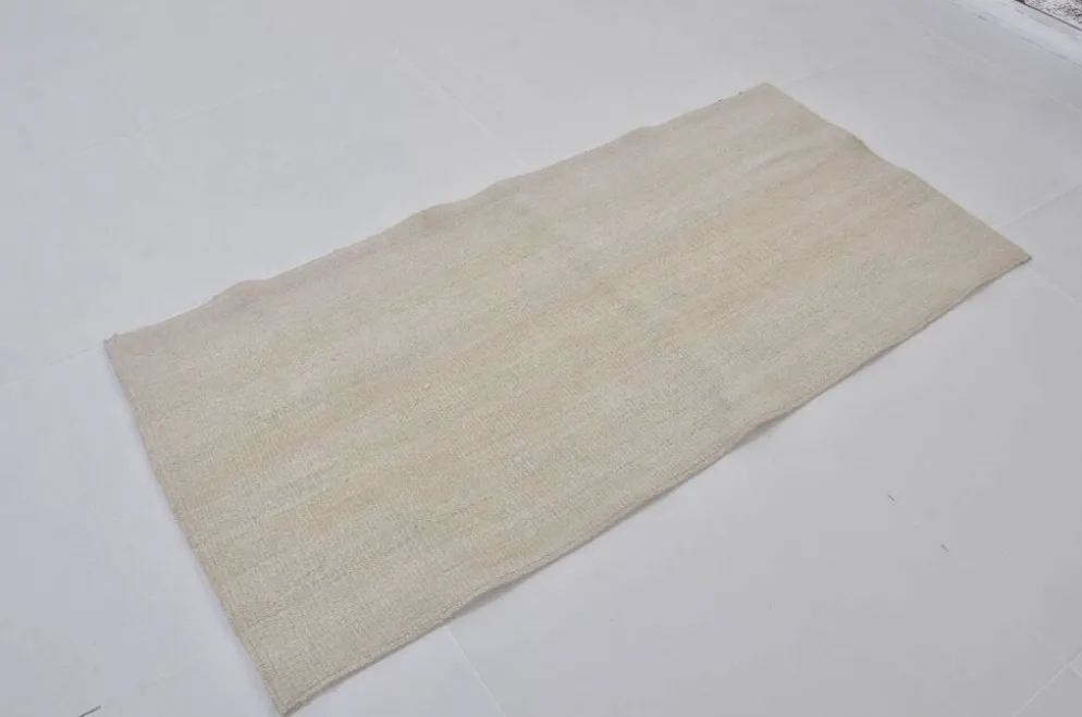 Petit kilim en chanvre vintage antique sku 3989