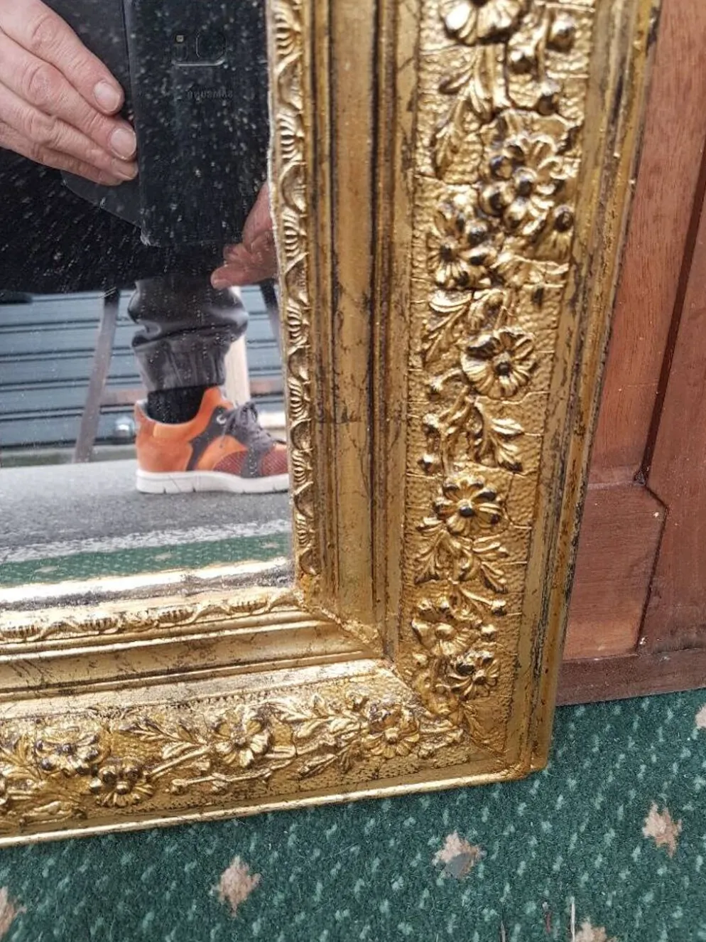 petit miroir doré de style louis-Philippe vers 1880