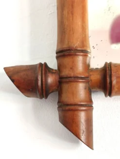 Petit miroir en bambou ancien