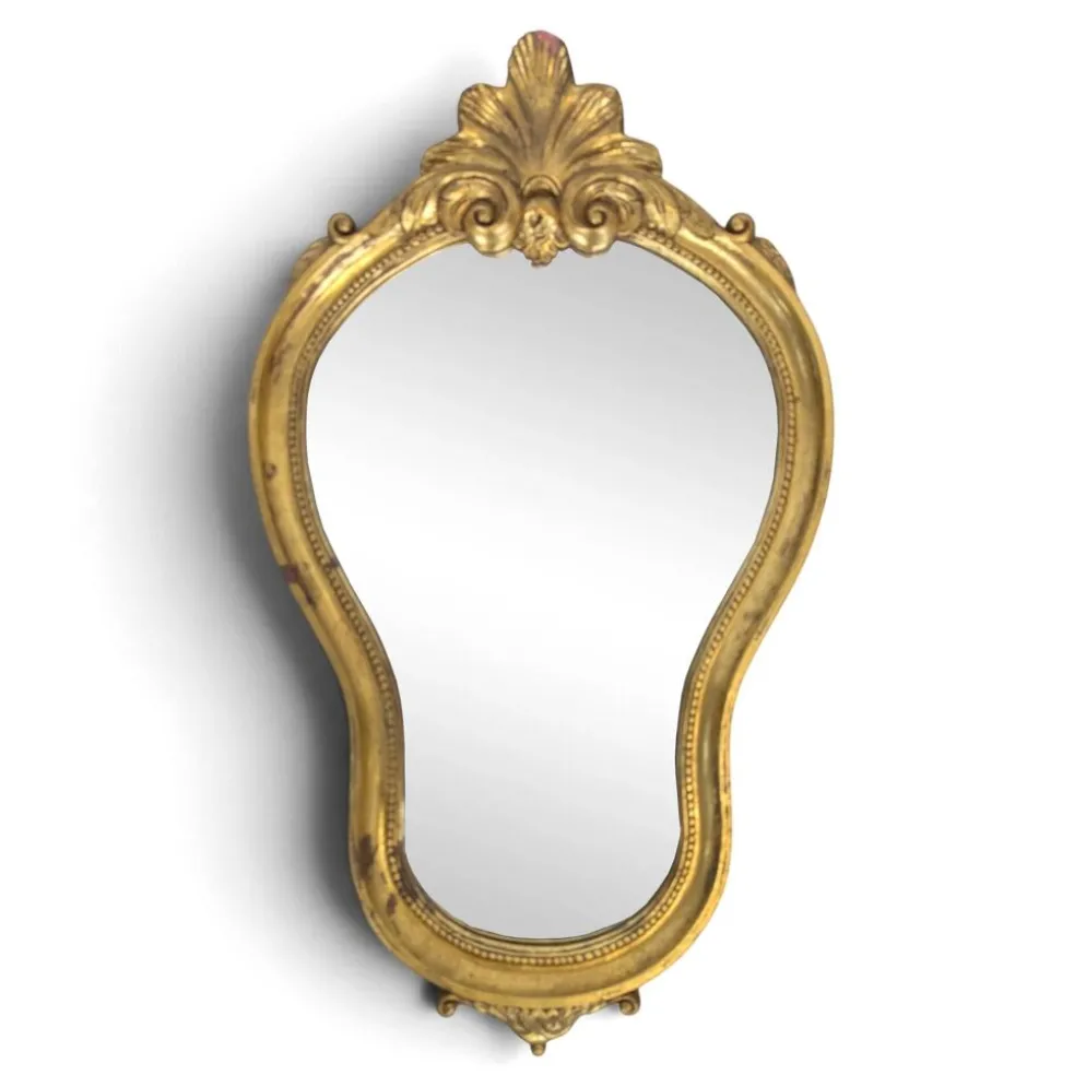 Petit miroir Louis XV en bois doré à coquille