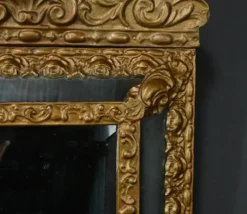 Petit Miroir à Parcloses en Laiton Repoussé – 1900