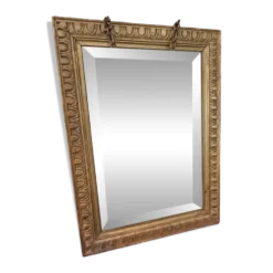 Petit miroir vintage en bois doré, verre biseauté avec chaîne