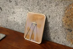 Petit miroir vintage à poser – cadre métal doré style barbier