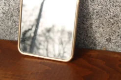 Petit miroir vintage à poser – cadre métal doré style barbier