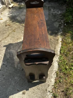 Petit porte-revues / meuble d’appoint en chêne foncé fin 19 e siècle