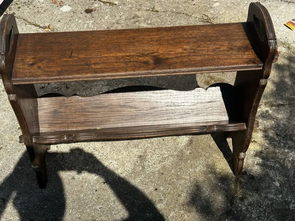 Petit porte-revues / meuble d’appoint en chêne foncé fin 19 e siècle