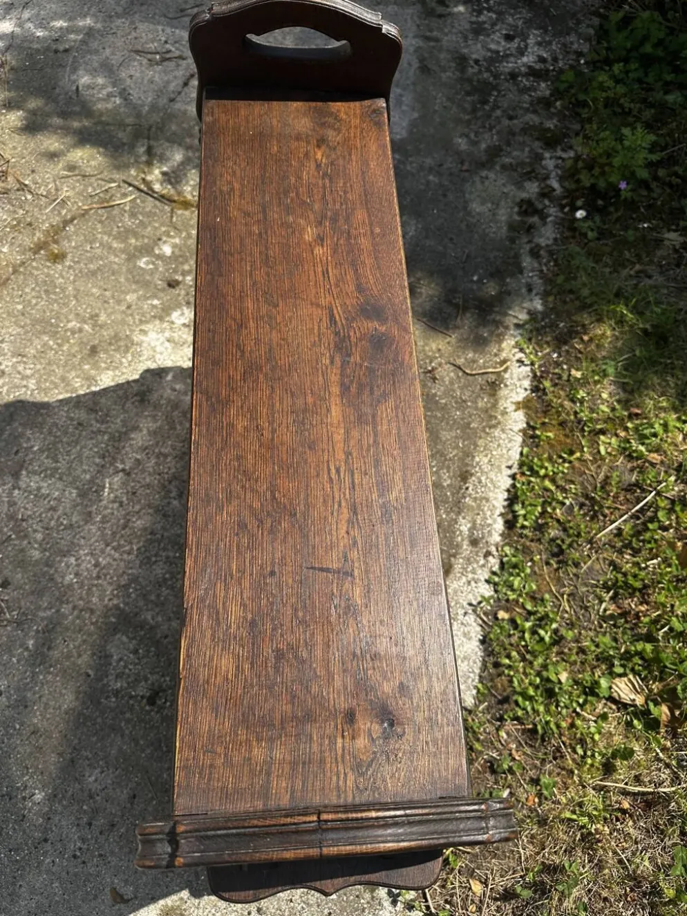 Petit porte-revues / meuble d’appoint en chêne foncé fin 19 e siècle