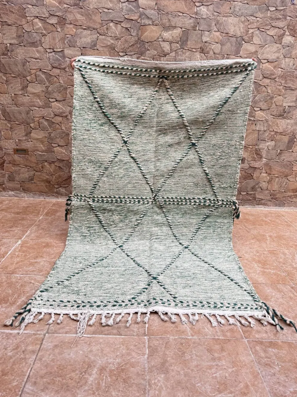 Petit tapis berbère marocain Zanafi kilim) pour chambre et salon