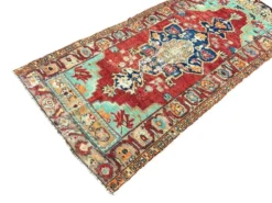 Petit tapis vintage noué à la main