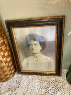 Photo ancienne encadrée