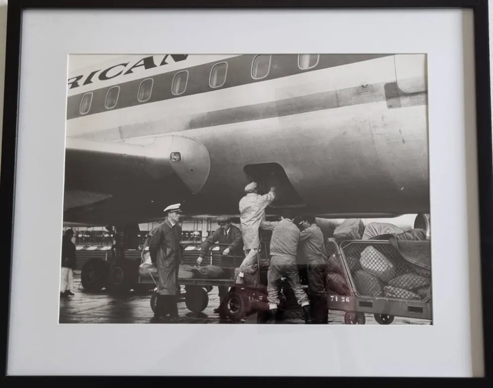 Photographie Air France cargo à Orly vintage années 70 encadré 53 x 43 cm