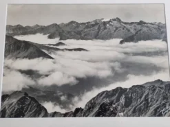 Photographie panoramique des Pyrénées signée Alix, 49x35 cm encadrée