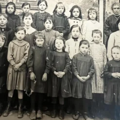 3 photos de classe début XXe