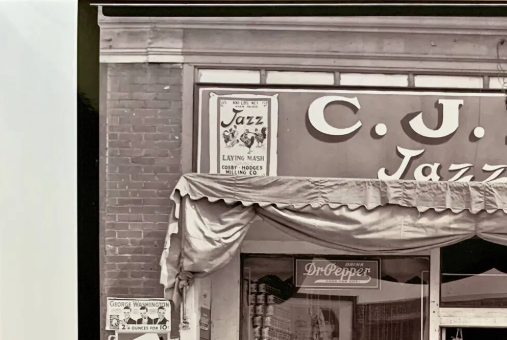 Photo vintage Mississippi 1936 – Devanture CJ Fite Jazz Feeds – Tirage prem