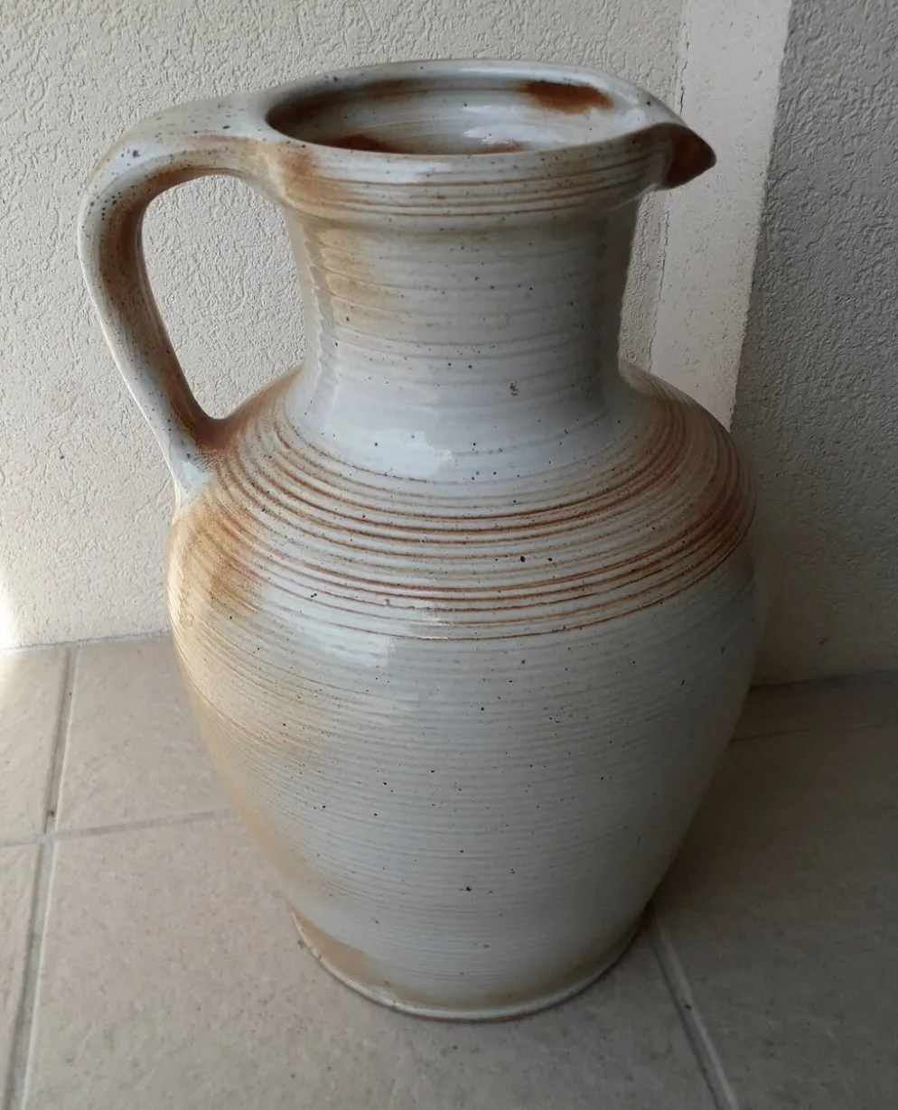 Pichet vase en grès