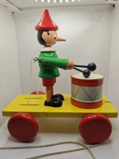 Pinocchio tambour
