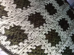 Plaid crocheté patchwork