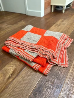 Plaid en laine au crochet vintage Granny Square