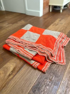 Plaid en laine au crochet vintage Granny Square