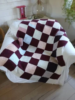 Plaide patchwork tricoté main