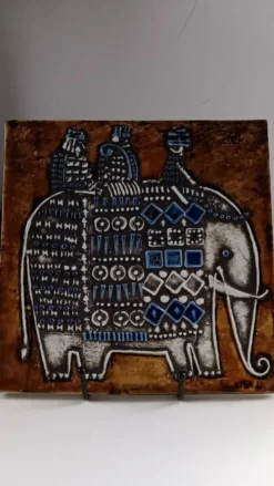 Plaque céramique série Unik , Éléphant de Lisa Larson - Gustavsberg