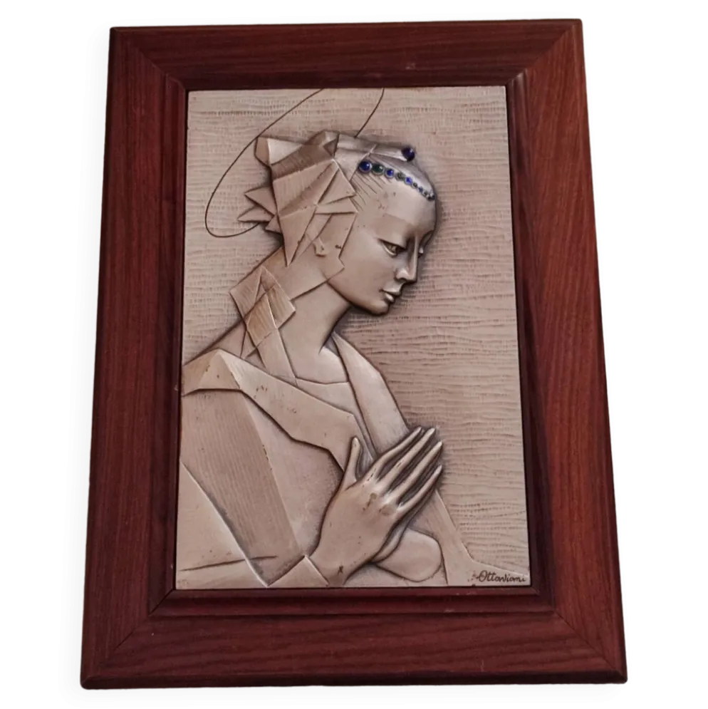 Plaque d'une Vierge