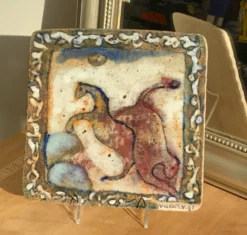 Plaque en grès vernissé Voldemar Volkoff 25x25