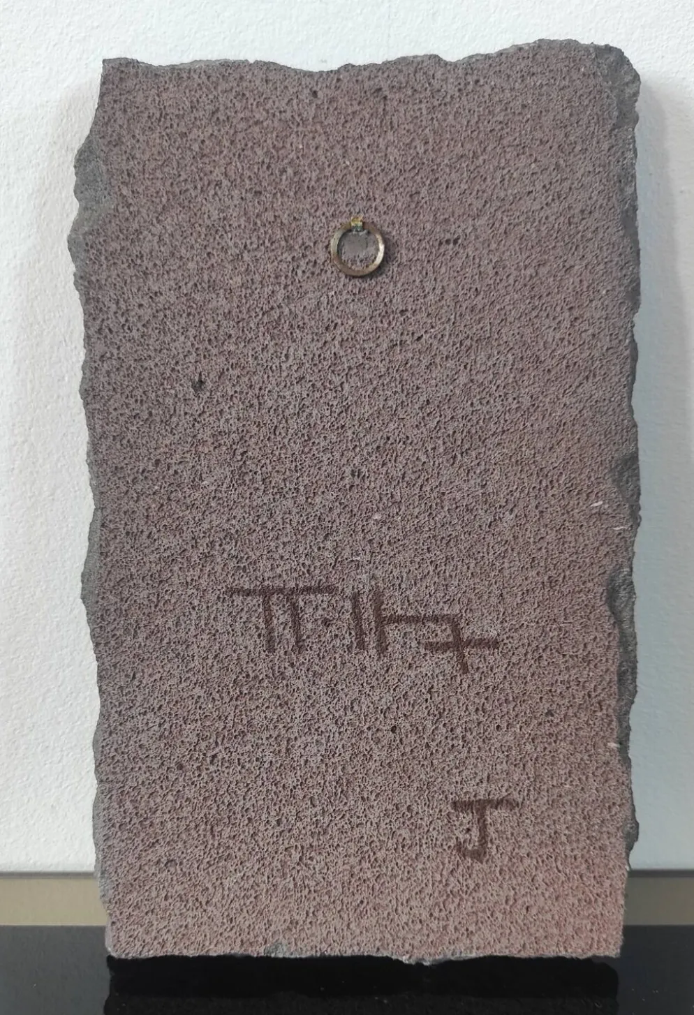 Plaque murale vintage en lave émaillée
